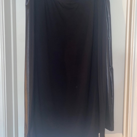 2 for 1 Black Midi Skirts XL - Picture 3 of 4